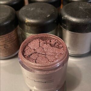 MAC Circa Plum Pigment